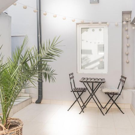 L&B Amphitheater Apartments Pula Exterior photo